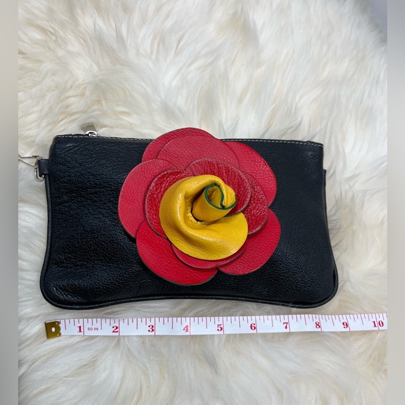 Unbranded Vegan Leather W/ 3D Flower Zippy Wristlet/ Pouch - Picture 9 of 14
